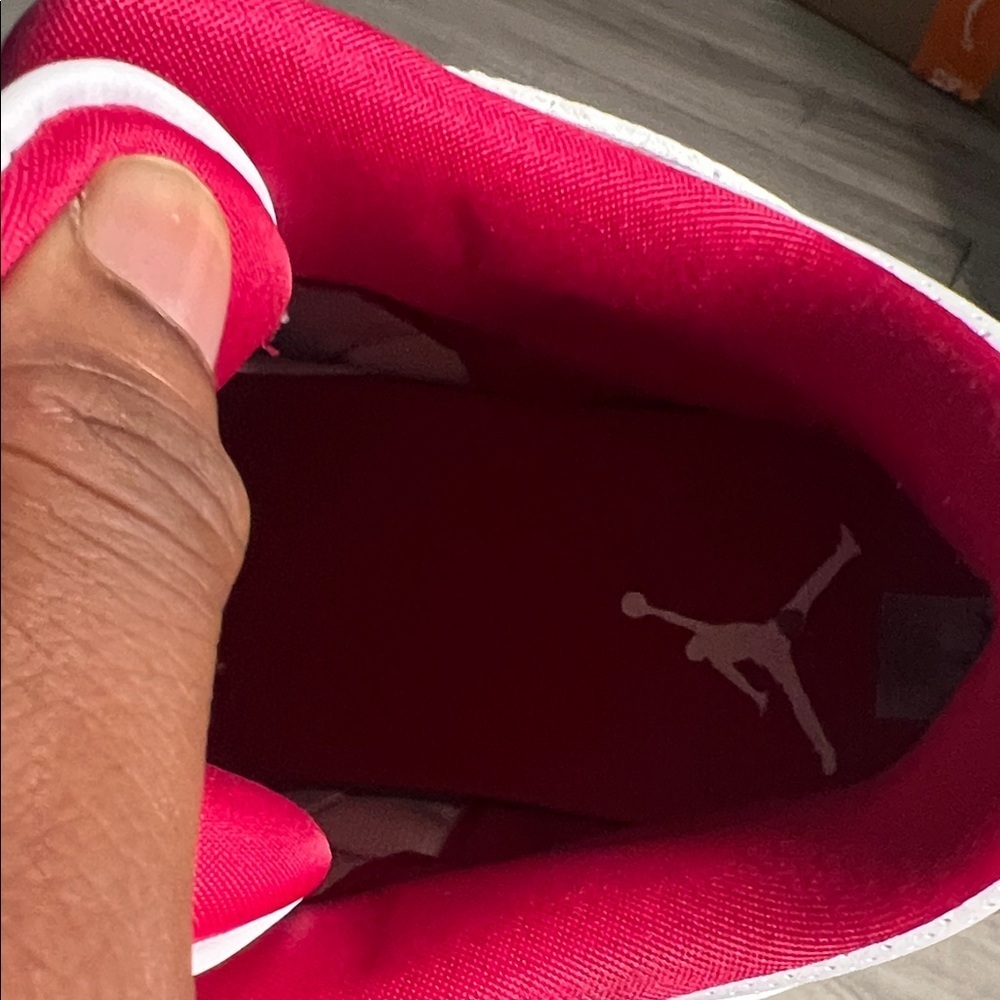 Air Jordan 3 Retro Cardinal Red (9) - Picture 12 of 15